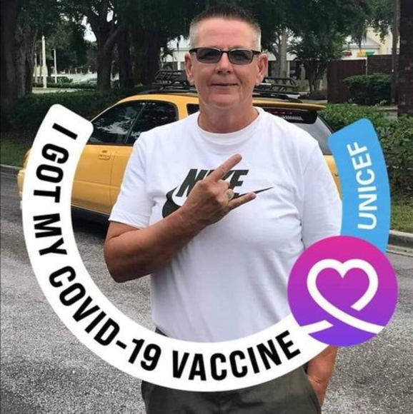 Meet your Posher, Robin - Picture 1 of 1